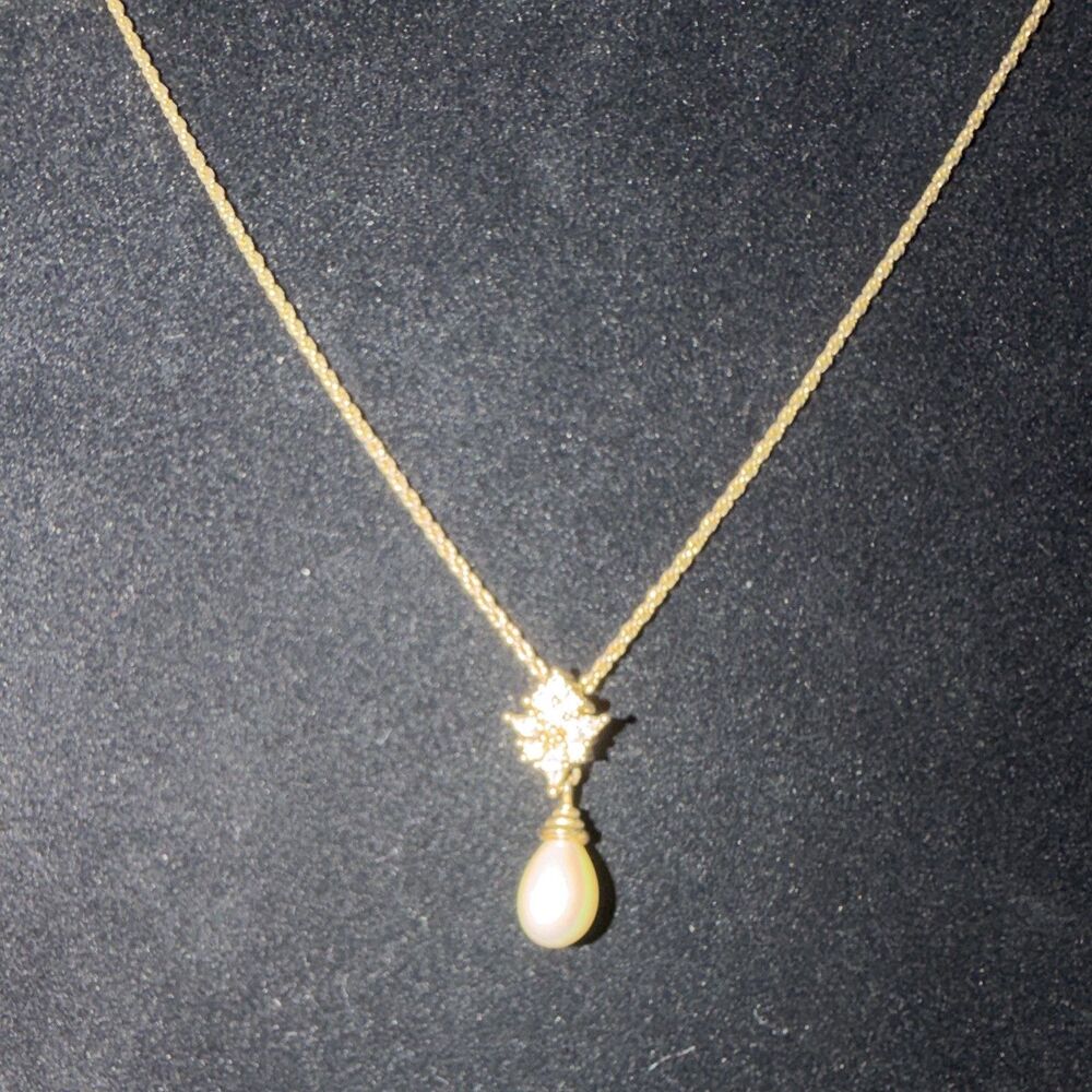 Vintage Christian Dior Gold Tone Faux Teardrop Pearl Rhinestone Pendant Necklace